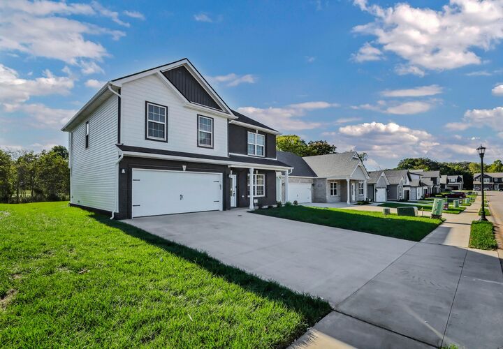 Property Photo: 926 Vendue Ave TN 37042