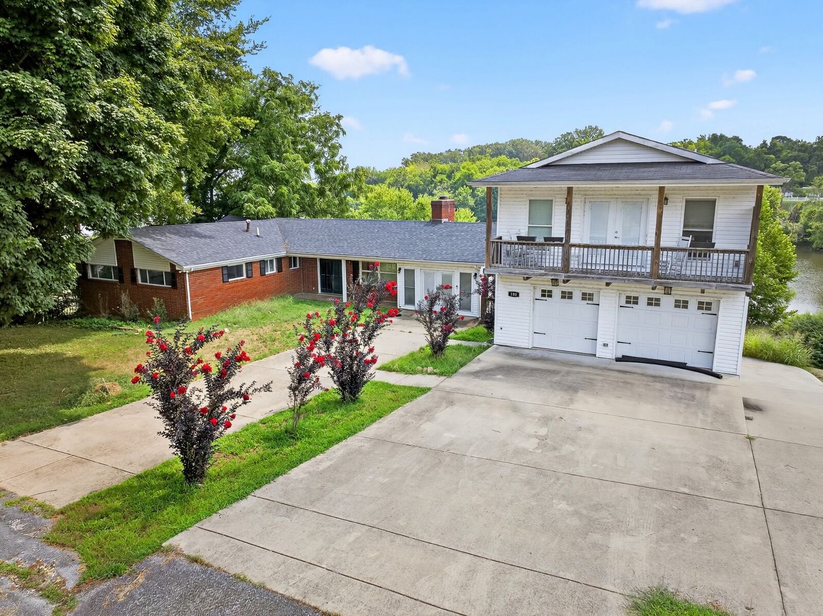 Property Photo: 108 Petty St TN 37058