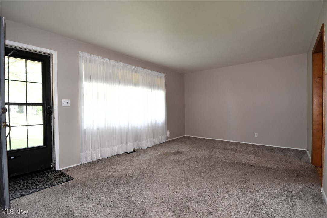 Property Photo: 257 Idlewood Road OH 44515