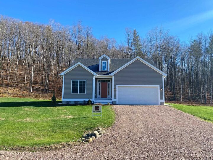 Property Photo: 262 Hendee Lane VT 05465
