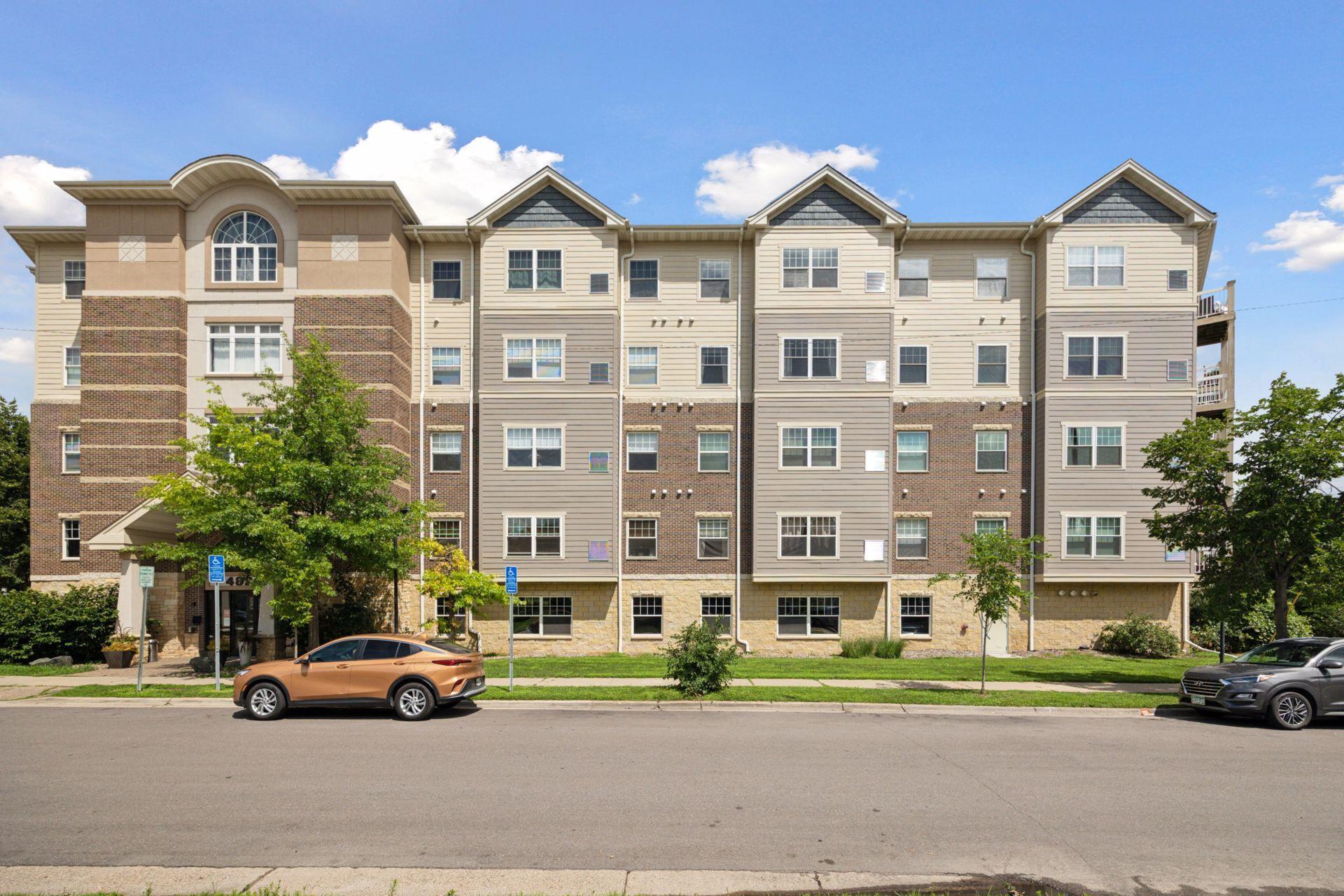 Property Photo:  4824 E 53rd Street 501  MN 55417 
