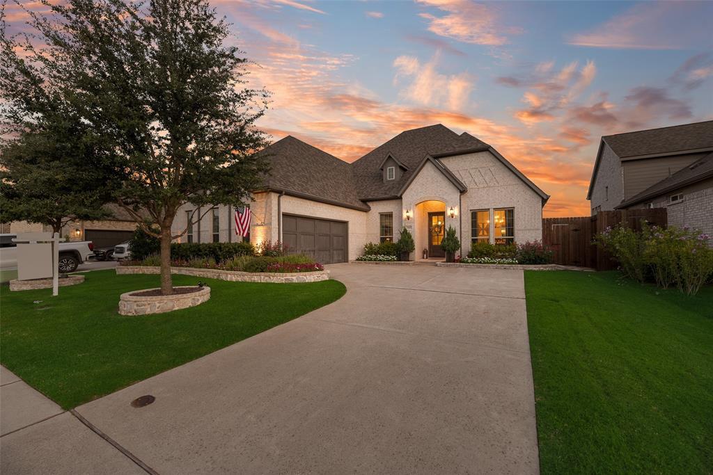 Property Photo: 3441 Ridgecross Drive TX 75087
