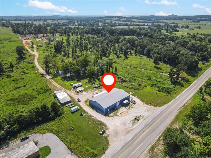 Property Photo: 17644 Highway 37 AR 72732
