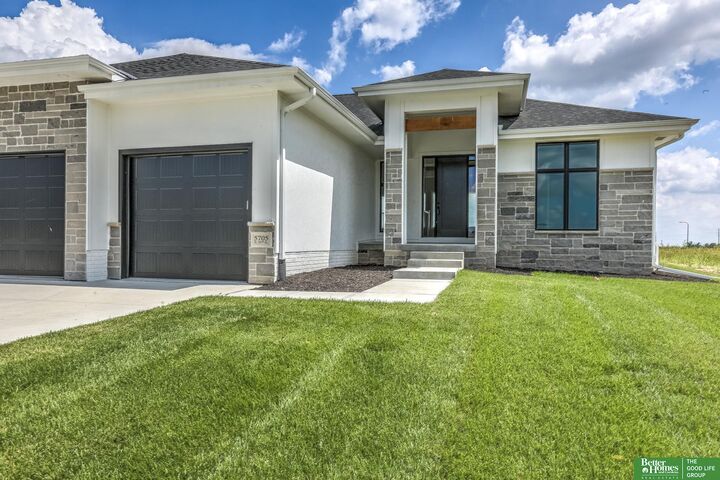 Property Photo: 5705 N 197th Street NE 68022