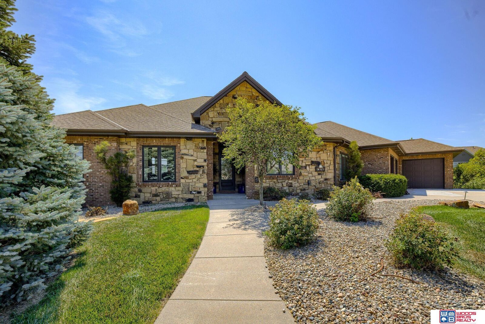 Property Photo: 7321 S 96th Court NE 68526