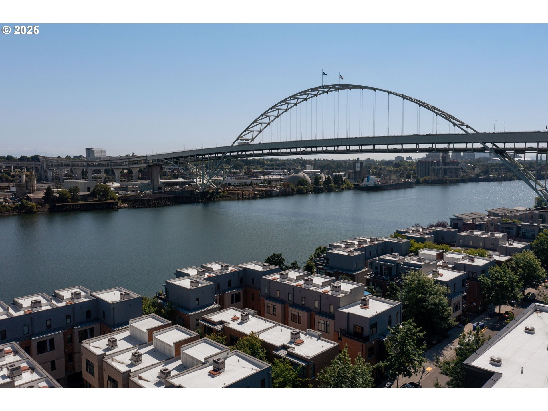 1658 NW Riverscape St  Portland OR 97209 photo