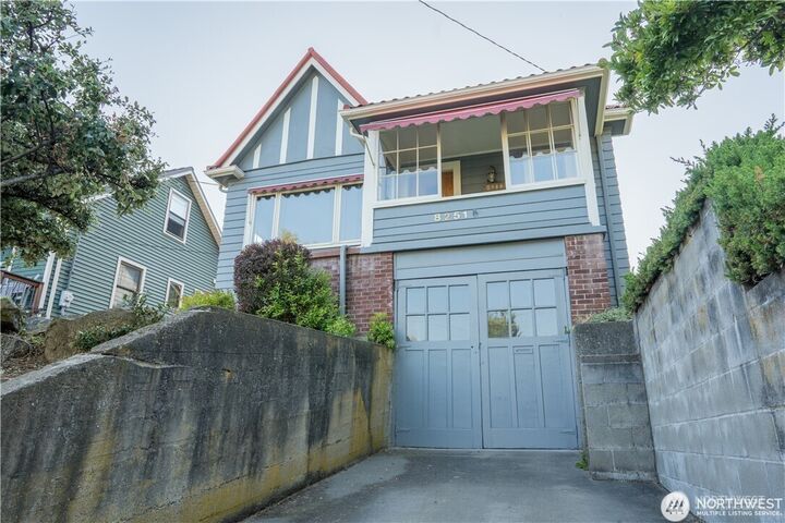 Property Photo: 8251 17th Avenue NE WA 98115