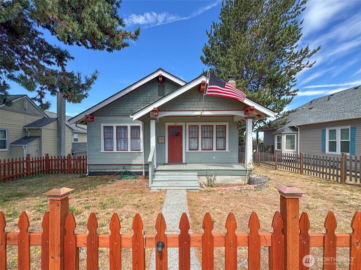 117 W 10th Street  Port Angeles WA 98362 photo