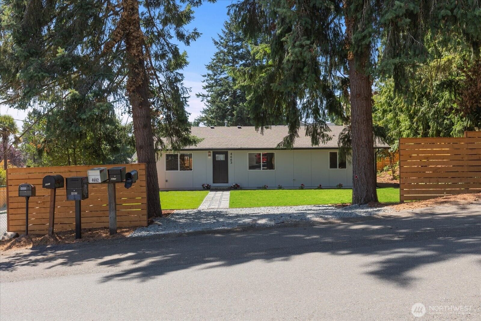 Property Photo:  4663 S 166th St  WA 98188 