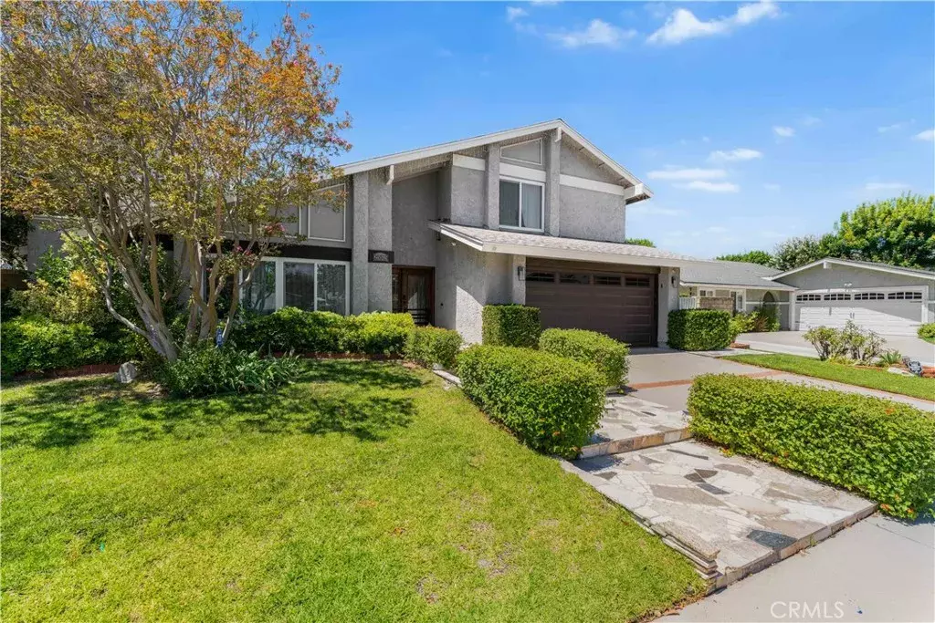 Property Photo: 25515 Novela Way CA 91355