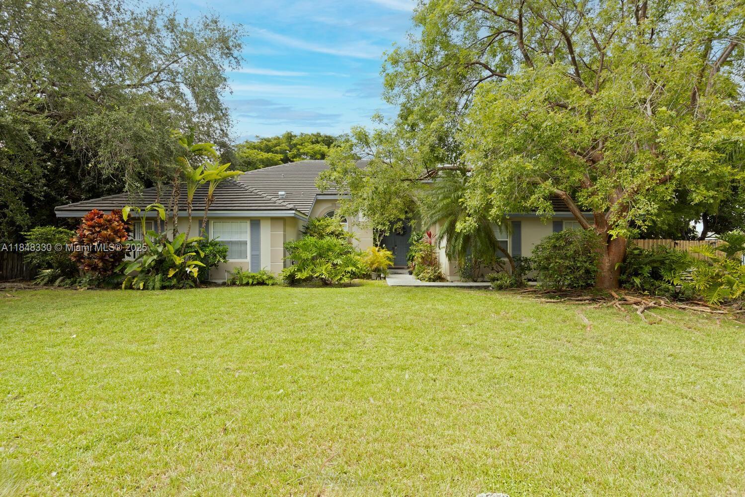 7962 SW 185th St  Cutler Bay FL 33157 photo