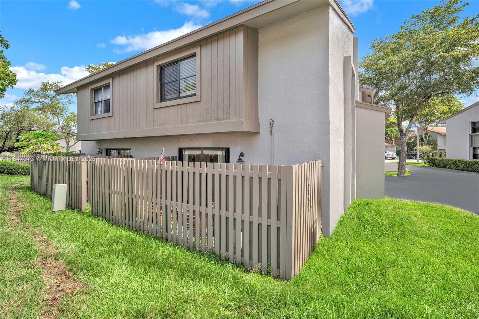 Property Photo: 10611 SW 113th Pl 93-C FL 33176