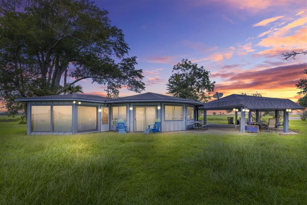 Property Photo: 6539 Morgan Shores Road LA 70546
