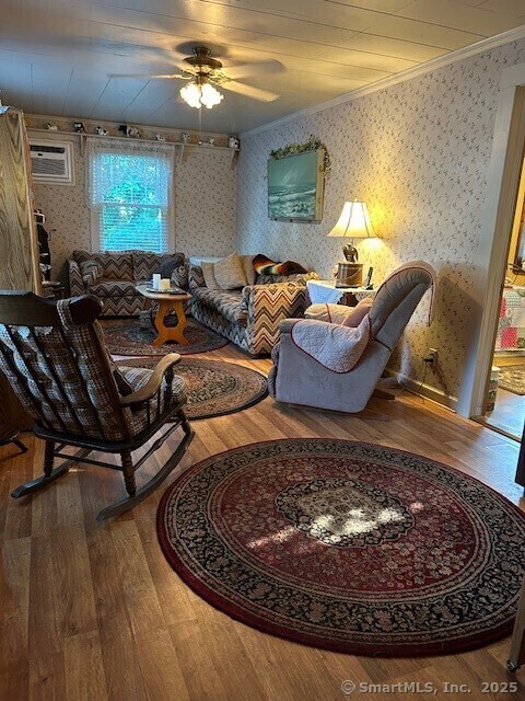 Property Photo: 15 Pickett Street CT 06460