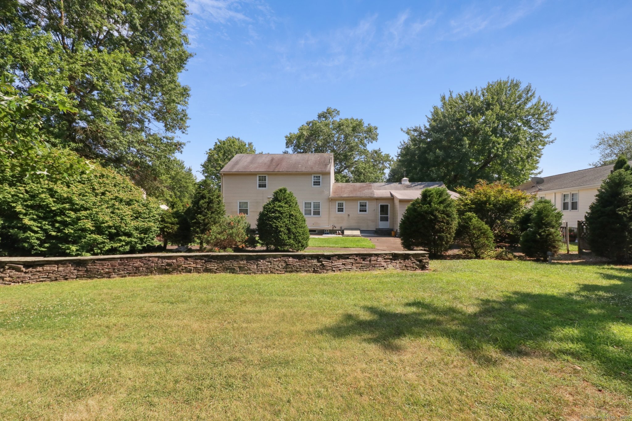 Property Photo: 120 Dale Road CT 06109