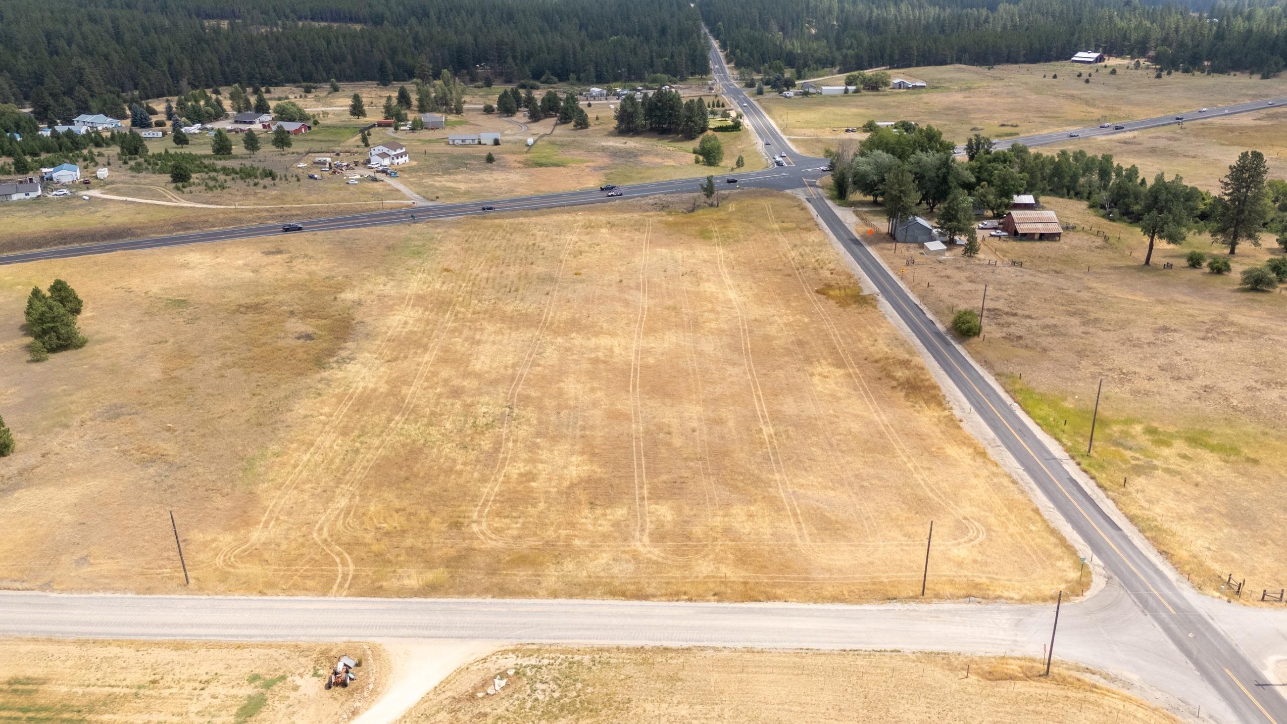 Property Photo: 2122 W Staley Rd WA 99006