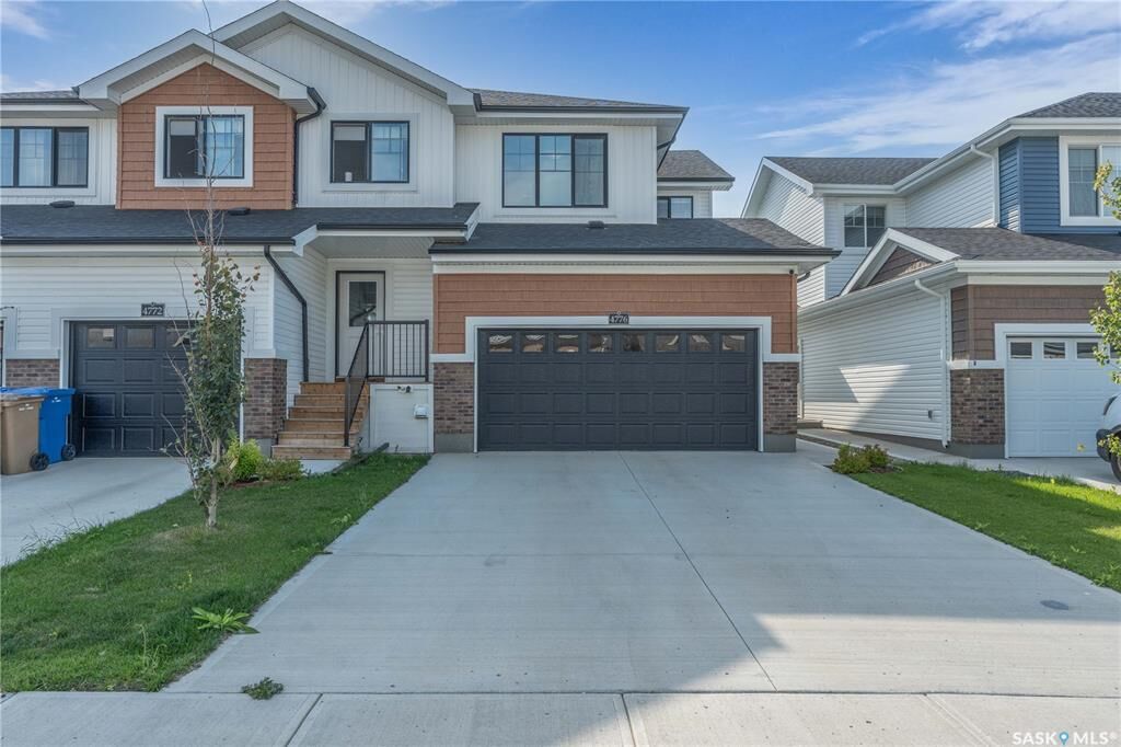 Property Photo: 4776 Mutrie Crescent SK S3V 3Y4