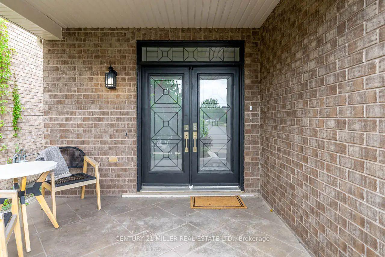 Property Photo: 411 McJannett Avenue ON L9T 7T8