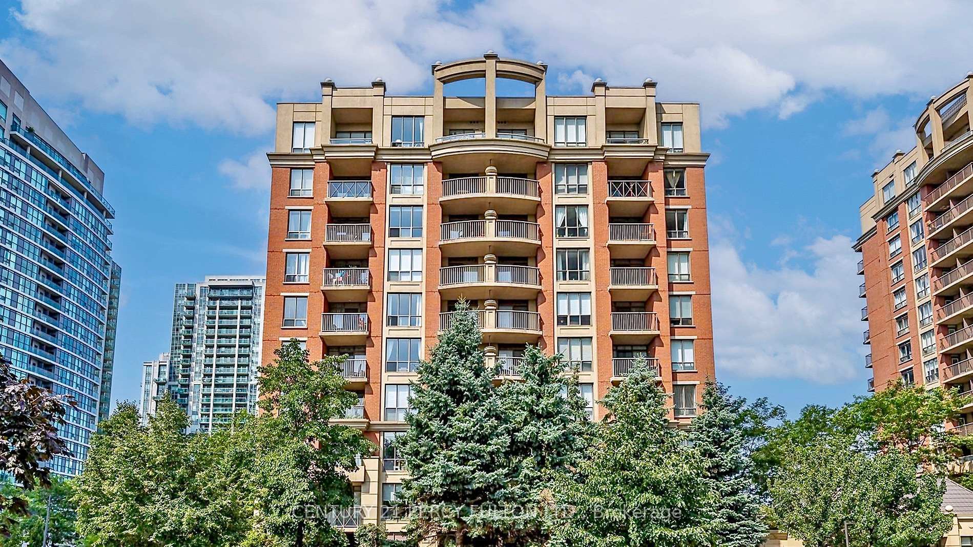Photo de la propriété: 51 Harrison Garden Boulevard 707 ON M2N 7G4