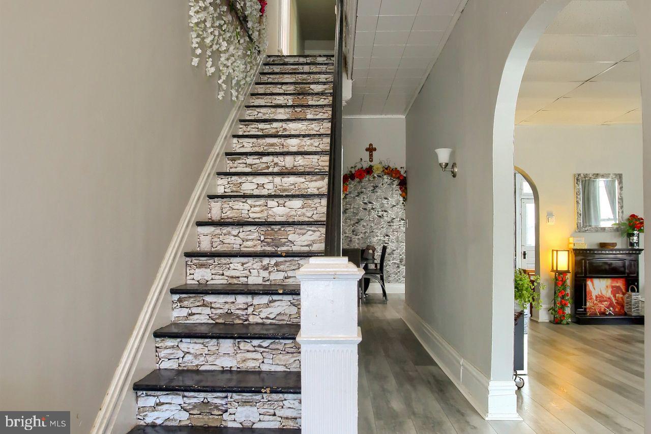Property Photo: 356 Pine Street PA 17113