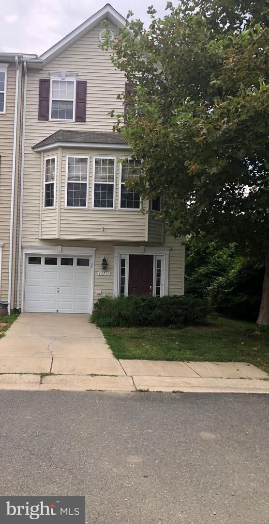 Property Photo:  45711 N Maxine Way  MD 20634 