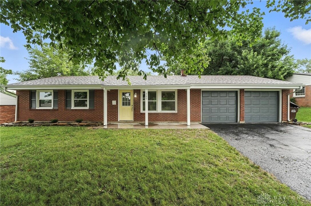 Property Photo: 360 Ledbetter Road OH 45385