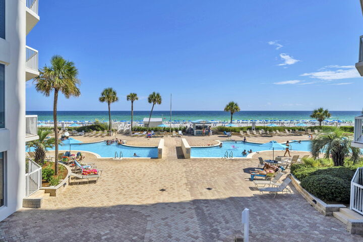 Property Photo:  1050 Harbor Boulevard Unit 1101  FL 32541 