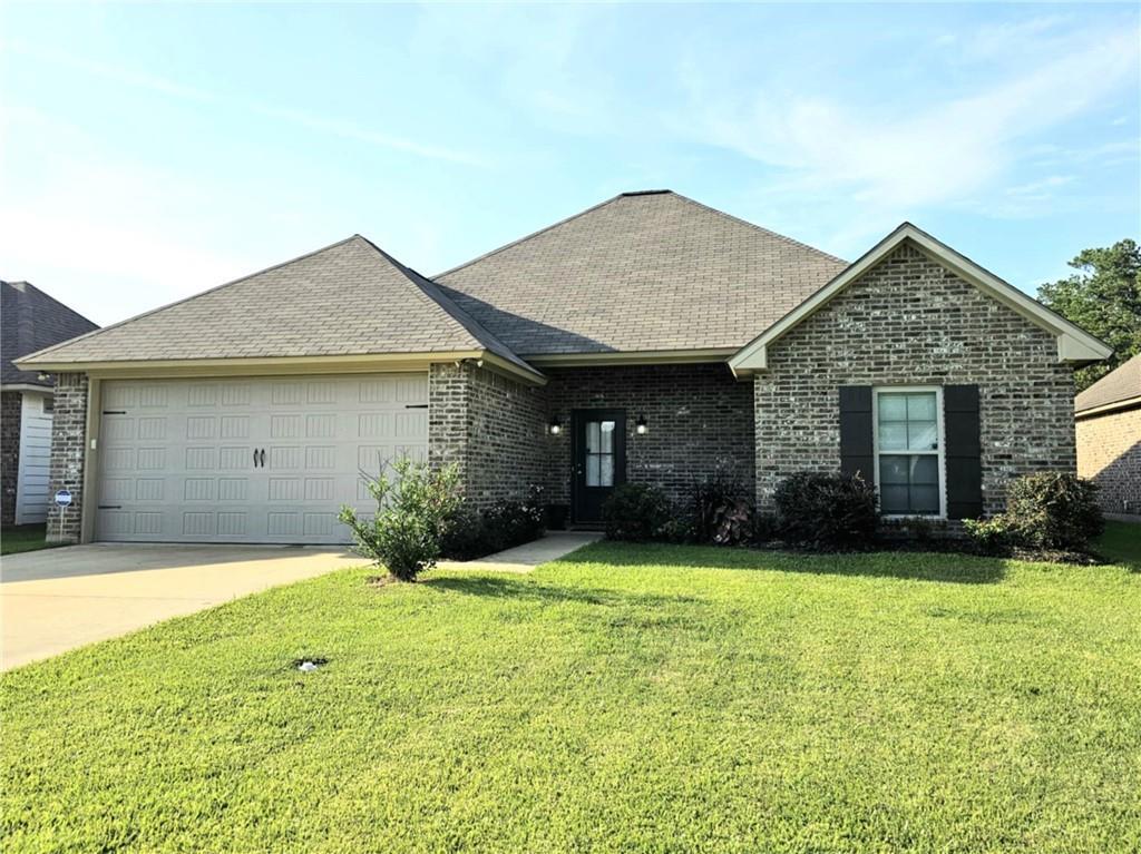 Property Photo: 813 Pine Ridge Court LA 71360