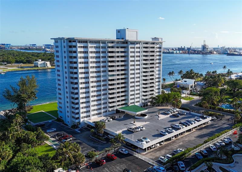 Property Photo:  2100 S Ocean Dr 11B  FL 33316 