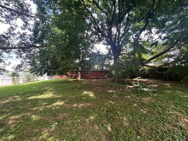 Property Photo: 2300 Vanguard Ave KY 42420