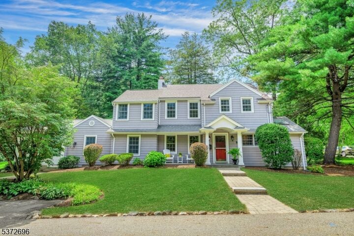 5 Whitby Rd  Mountain Lakes Boro NJ 07046 photo
