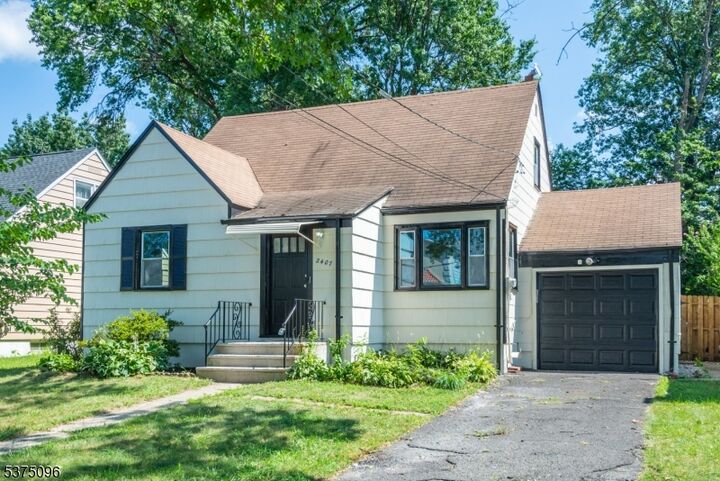 2407 Dorchester Rd  Union Twp. NJ 07083 photo