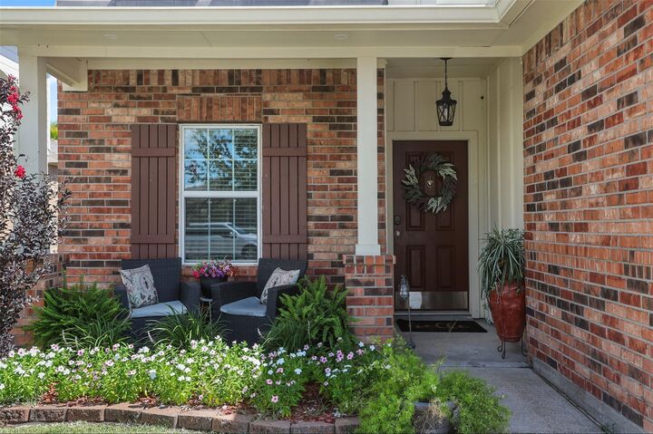Property Photo: 7907 Beryl Court TX 77591