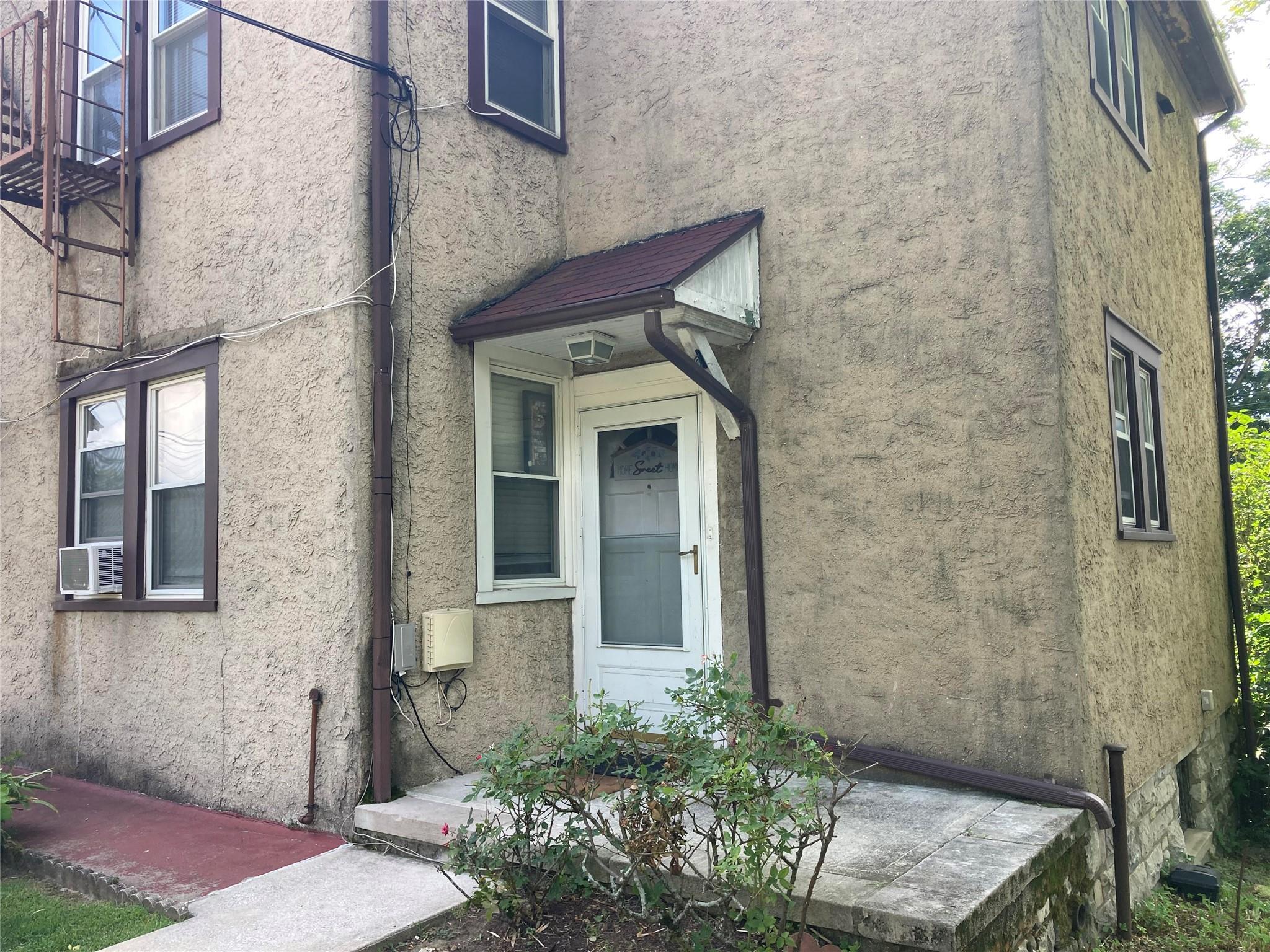 Property Photo: 151 N Evarts Avenue 2 NY 10523