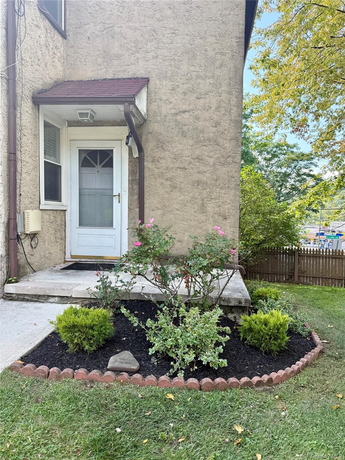 Property Photo:  151 N Evarts Avenue 2  NY 10523 