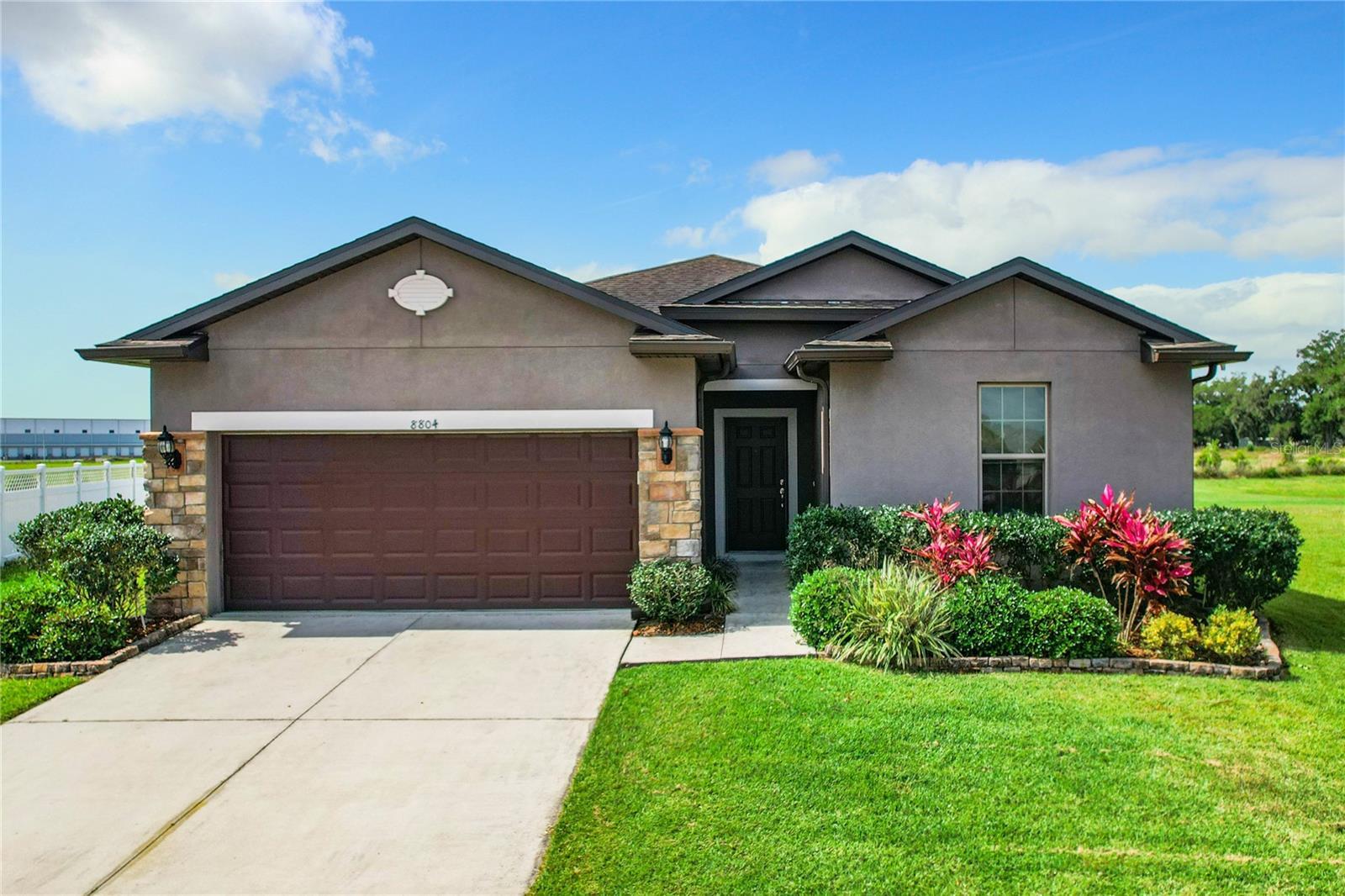 8804 Hinsdale Heights Drive  Polk City FL 33868 photo