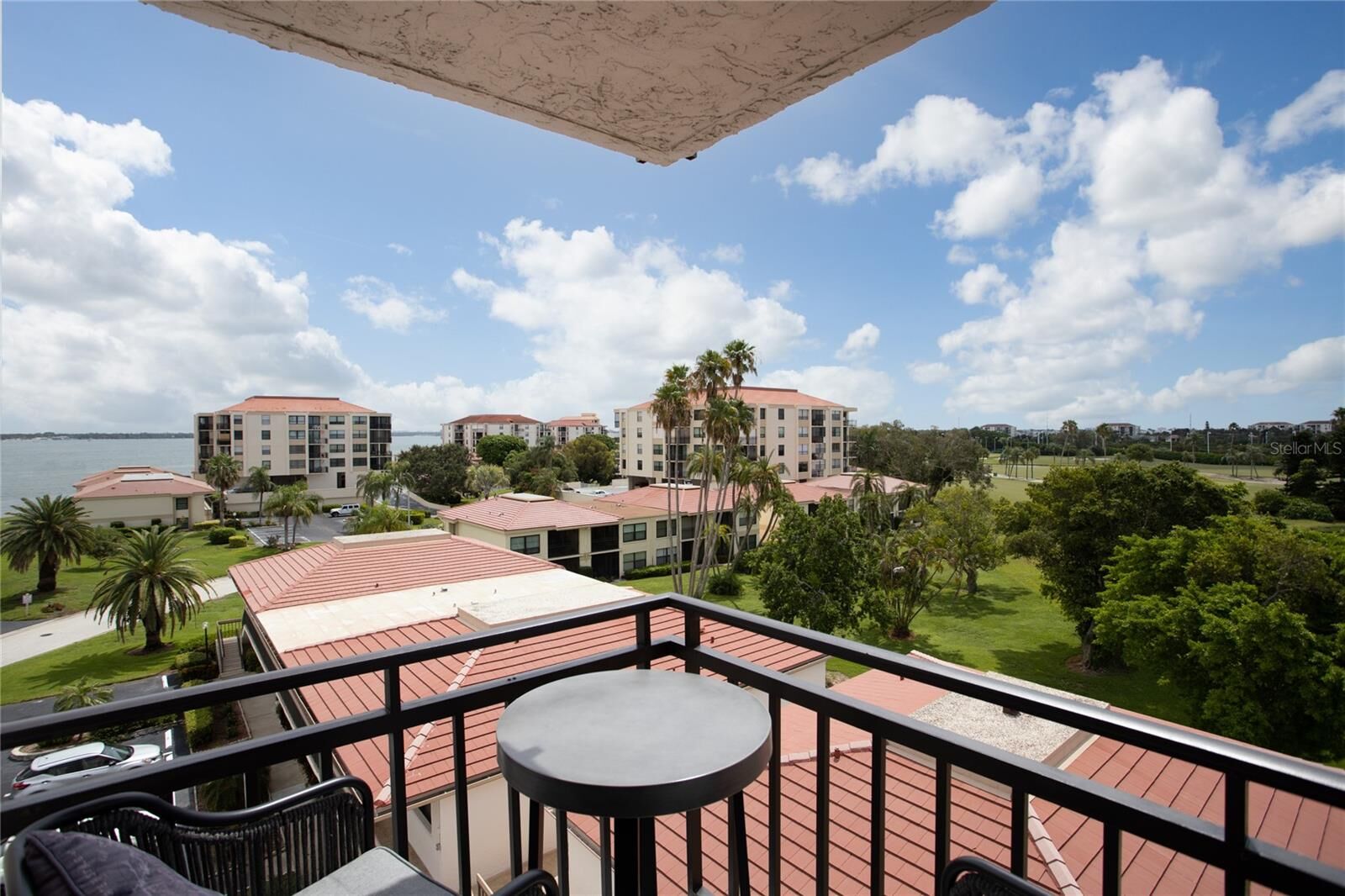 Property Photo:  6210 Sun Boulevard 506  FL 33715 