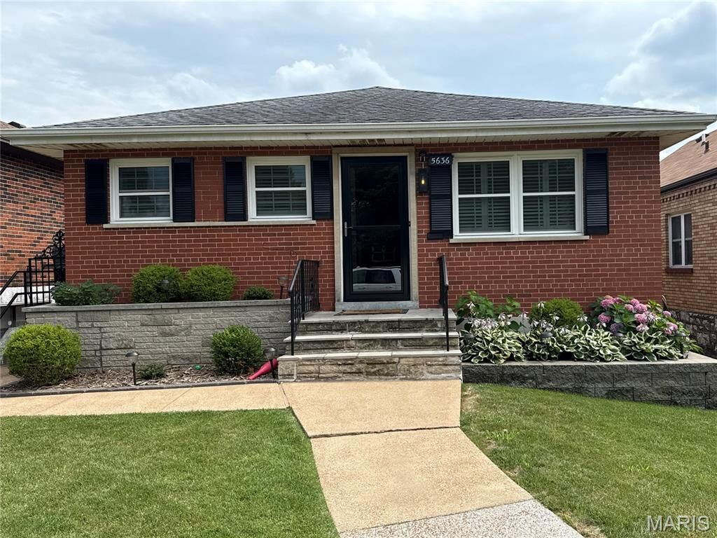 Property Photo: 5636 Winona Avenue MO 63109