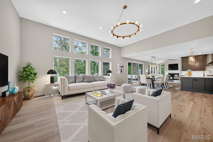 Property Photo: 212 Terradel Trail MO 63348
