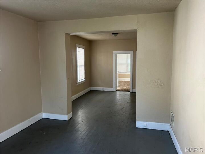 Property Photo:  6709 Stratford Avenue  MO 63121 