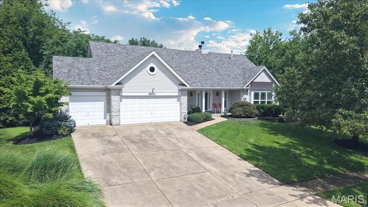 Property Photo:  18111 Sunny Top Court  MO 63038 