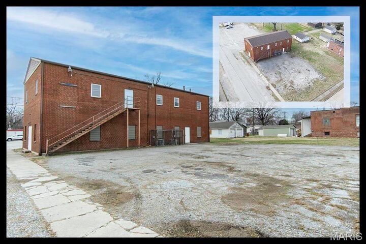 2334 E 25th Street  Granite City IL 62040 photo