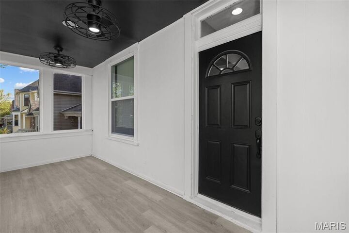Property Photo: 3211 Portis Avenue MO 63116