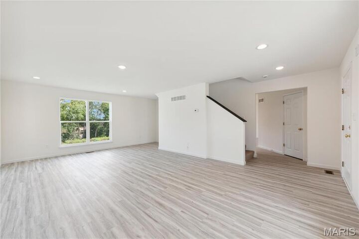 Property Photo: 454 Sweetgrass Drive MO 63385
