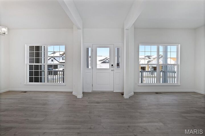 Property Photo:  562 Evening Primrose Drive  MO 63385 