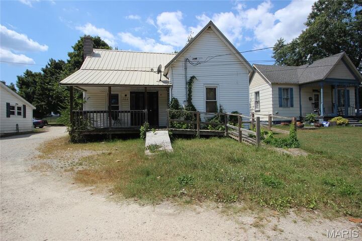 Property Photo: 306 S Mine La Motte Street MO 63645