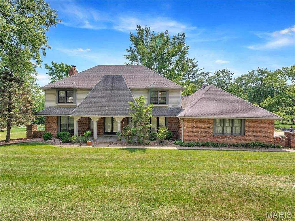 Property Photo:  22 Summerhill Lane  MO 63017 