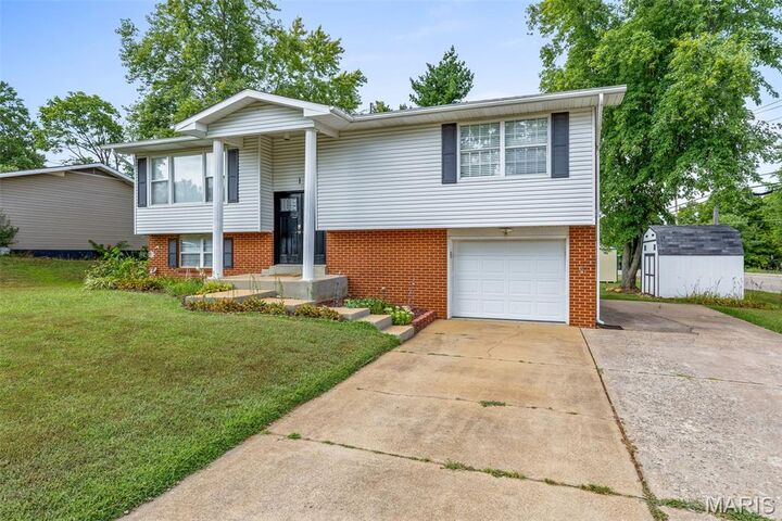 Property Photo: 1 Mileva Court MO 63640