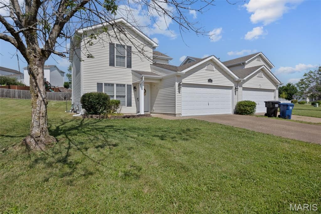 Property Photo: 617 New Hampton Drive MO 63385