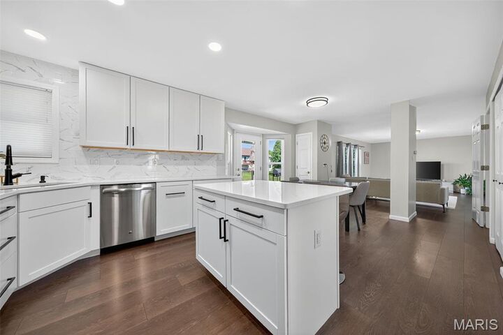Property Photo:  153 Dusty Rose Drive  MO 63368 
